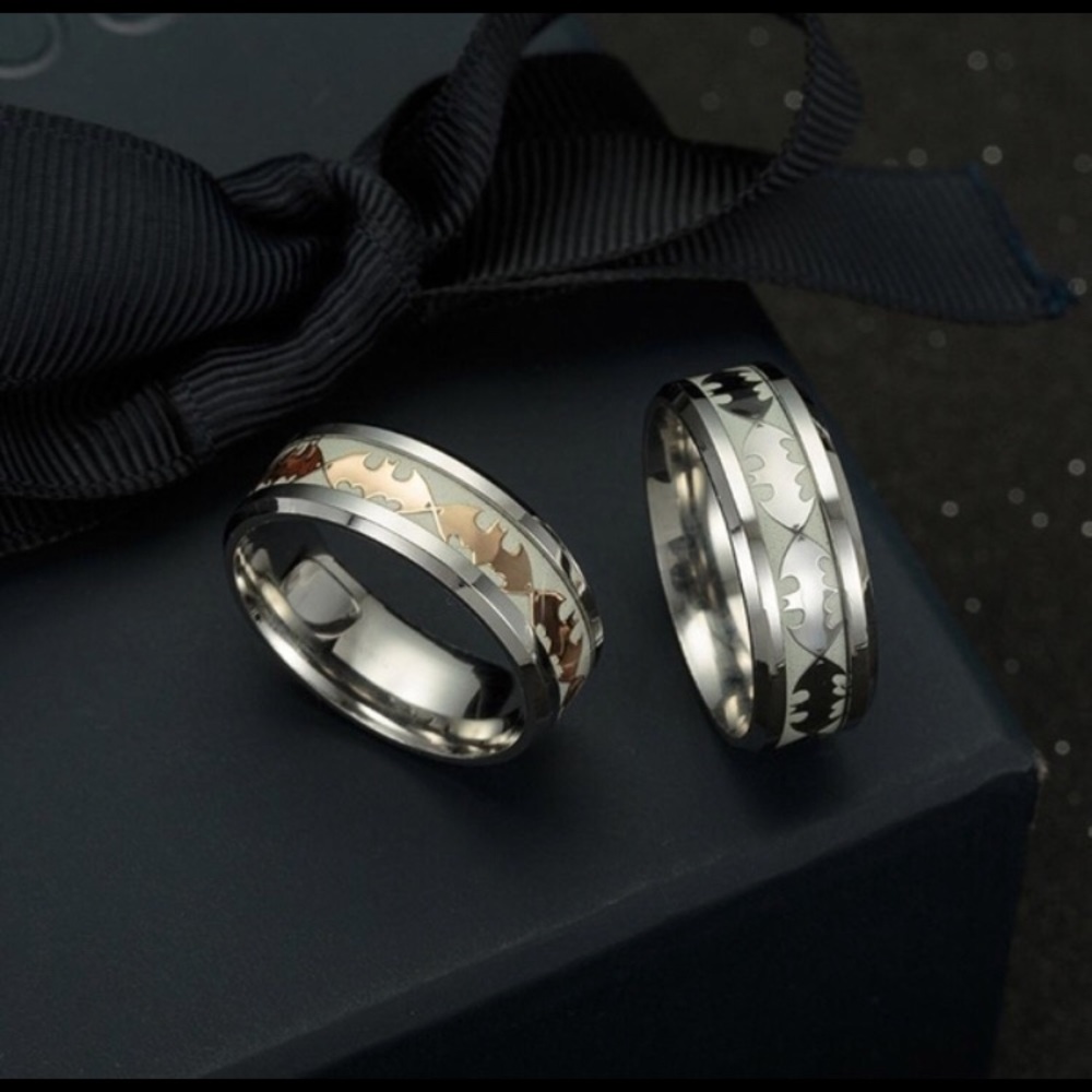 Batman Forever Glow In The Dark Ring
